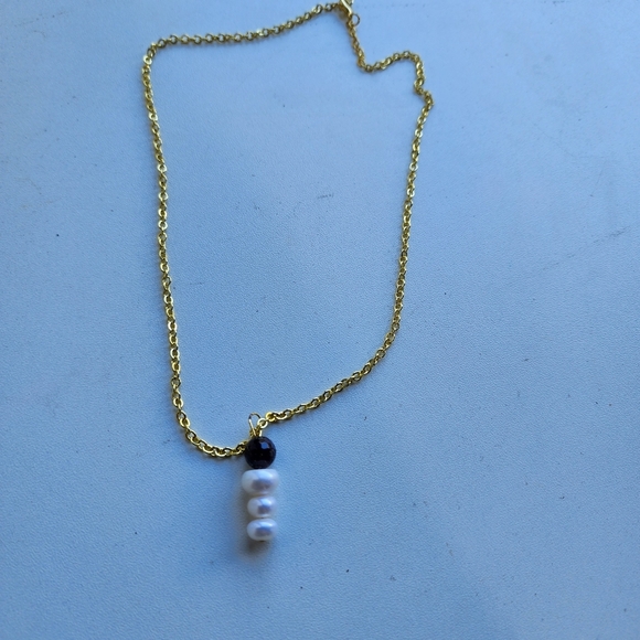 Faux Fresh Water Pearls Set In Goldtone Necklace & Earring Set White Purple Gold - Picture 7 of 11